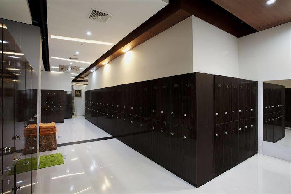 Capsule Hostel Patong Exterior foto